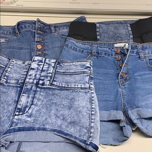 4 pairs of stretchy jean shorts